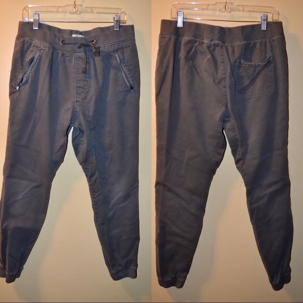 ✨ Hollister Joggers - Sz. L ✨